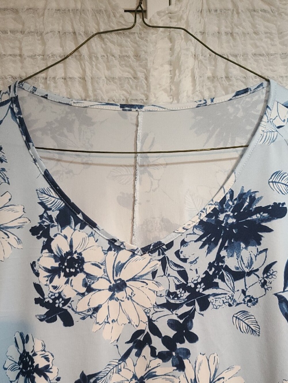 Light Blue 3XL Floral V-Neck Tunic Top PTP 28